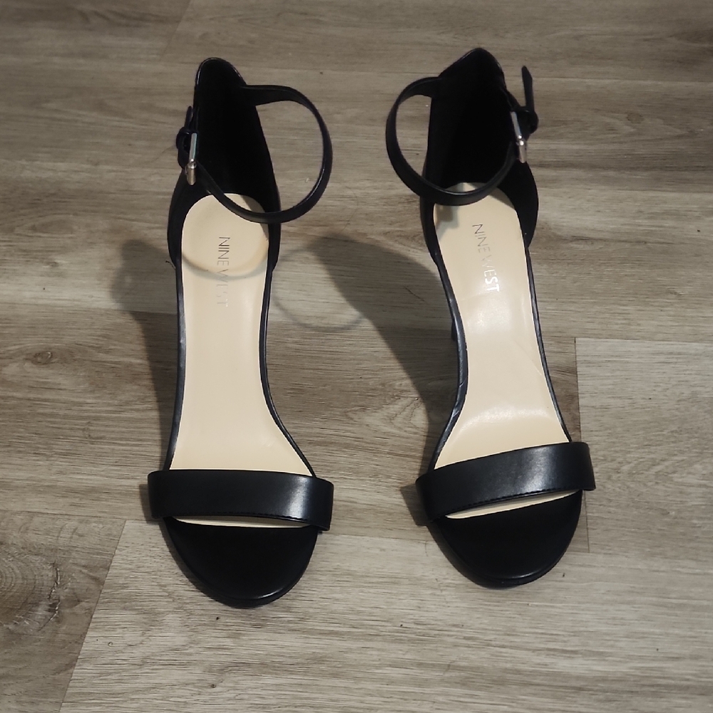 Nine West Elegant Black Ankle Strap Heels